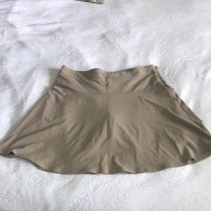 Athlete khaki skirt
